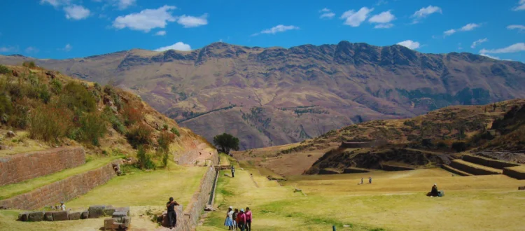 Imagenes Tour of the South Valley of Cuzco Full Day – Tipon Pikillaqta – Andahuaylillas 01